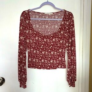 Size large maroon/red floral print long sleeve blouse
